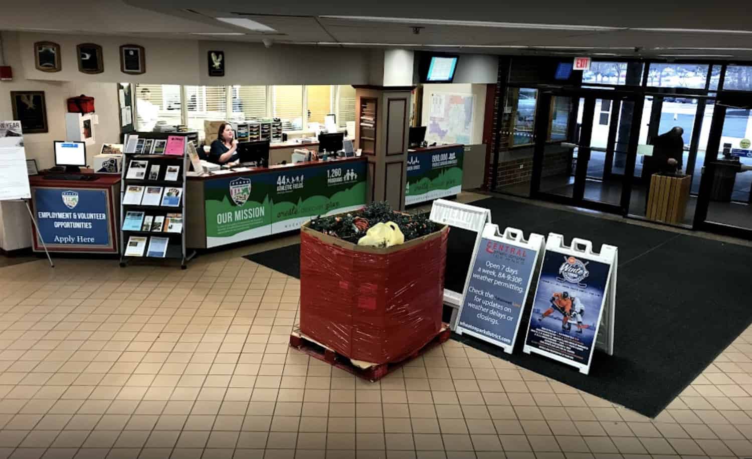 Wheaton Community Center front desk